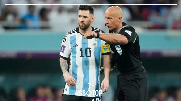 SBOTOP: FIFA ปฏิวัติวงการผู้ตัดสิน! เตรียมเปิดตัว ‘Ref Cam’ และกฎใหม่ในศึกฟุตบอลสโมสรโลก 2025