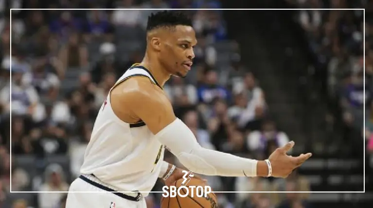 SBOTOP: ซาคราเมนโต คิงส์ จ่อคว้าตัว รัสเซล เวสต์บรู๊ค เสริมแกร่งทีม