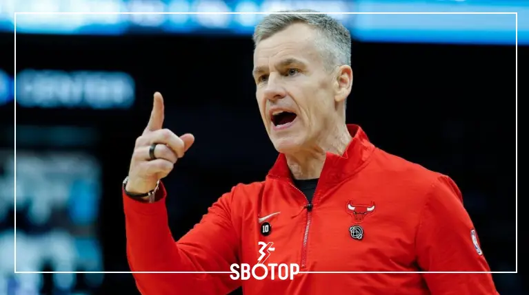 SBOTOP: บูลส์ต่อสัญญาบิลลี่ โดโนแวน หลังเจรจาลงตัว!