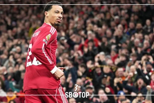 SBOTOP : ไม่ใช่ อเล็กซานเดอร์ อิซัค ตำนานอาร์เซนอลทึ่งแข้งลิเวอร์พูลรายนี้