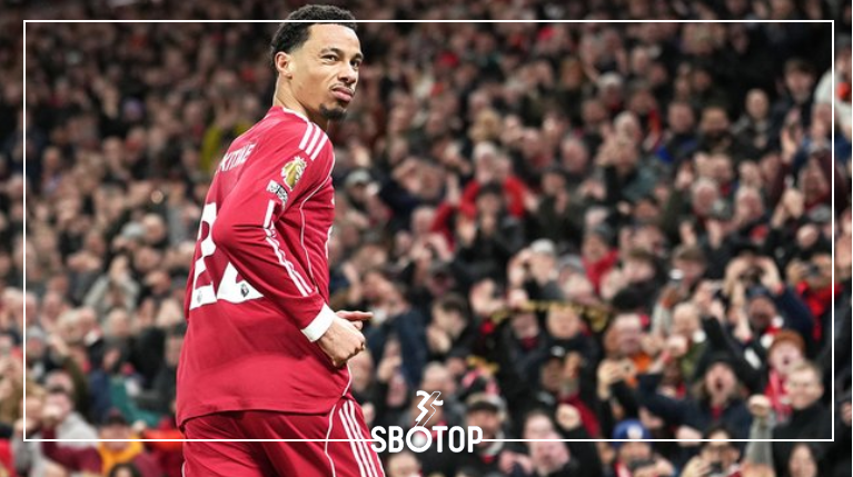 SBOTOP : ไม่ใช่ อเล็กซานเดอร์ อิซัค ตำนานอาร์เซนอลทึ่งแข้งลิเวอร์พูลรายนี้