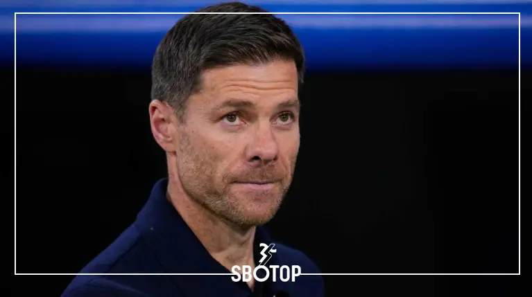 SBOTOP: เผยปัญหาใหญ่ของ ซาบี อลอนโซ่ ที่เรอัล มาดริด: ห้องแต่งตัวเต็มไปด้วยอีโก้