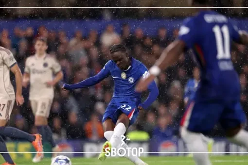 SBOTOP ข่าวใหญ่พรีเมียร์ลีก : แมนยู สนใจดึงปีกเชลซี มาร่วมทีม